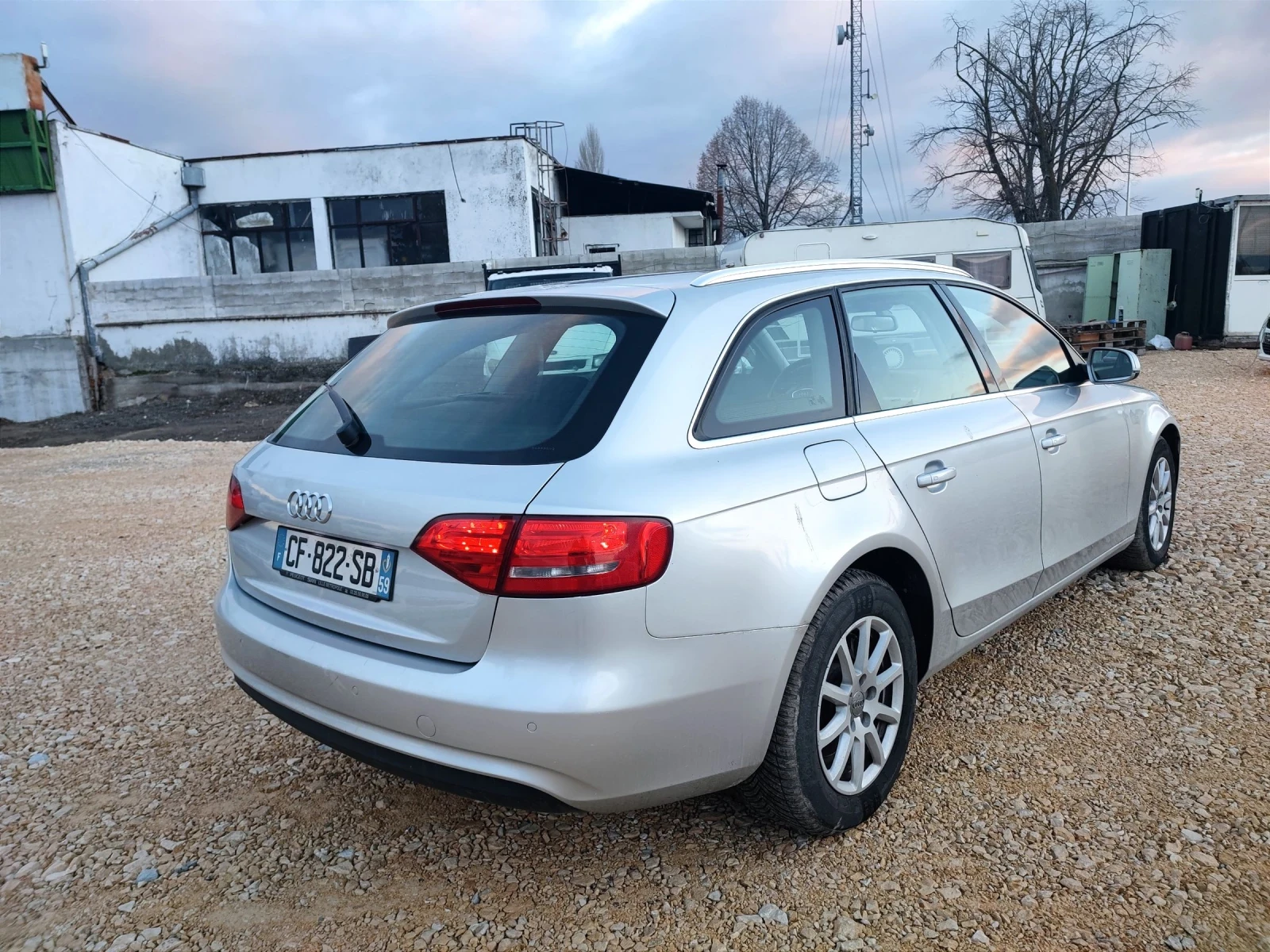 Audi A4 2.0 TDI AVANT - изображение 5