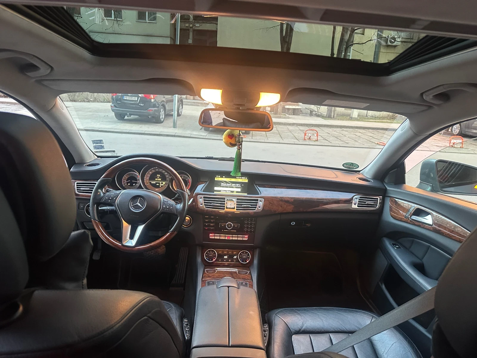 Mercedes-Benz CLS 350  - изображение 9