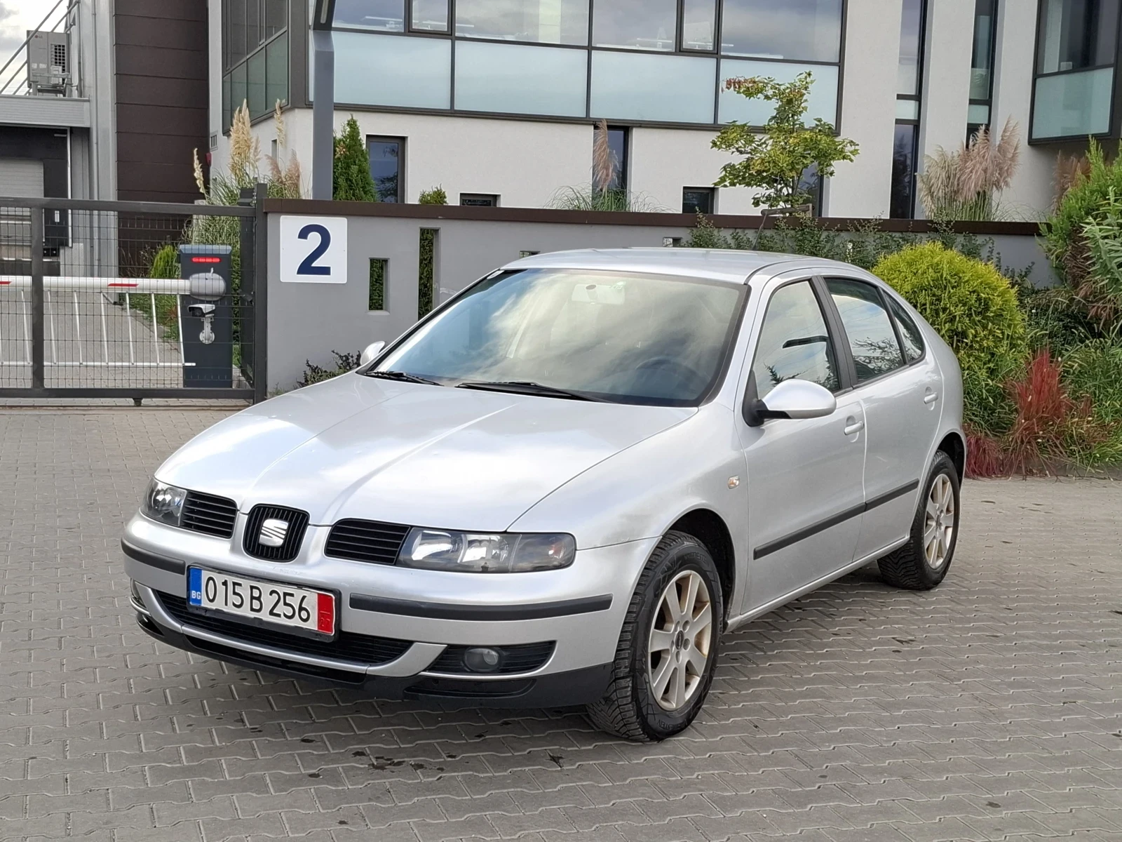 Seat Leon 1.9TDI* (90)* * FACELIFT* * HOB BHOC* *  | Mobile.bg   1