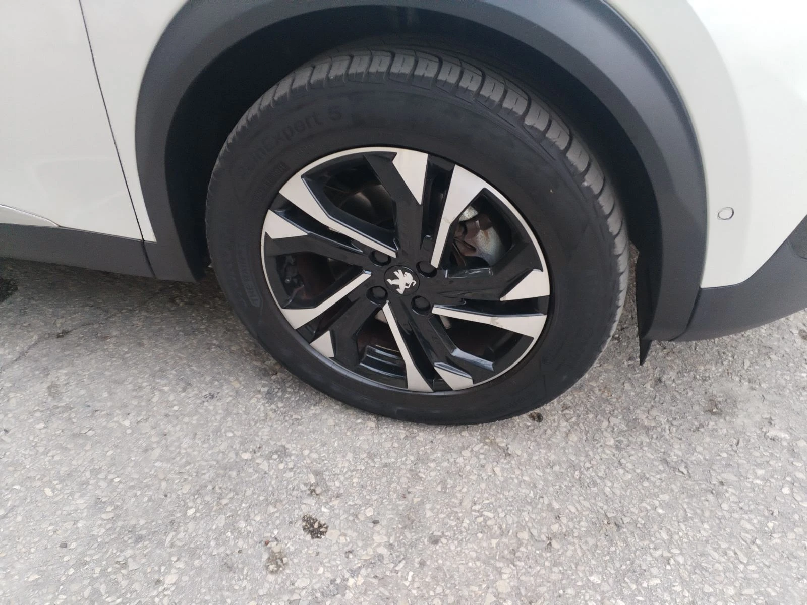 Peugeot 2008 1.5 Blue-HDi GT - изображение 7