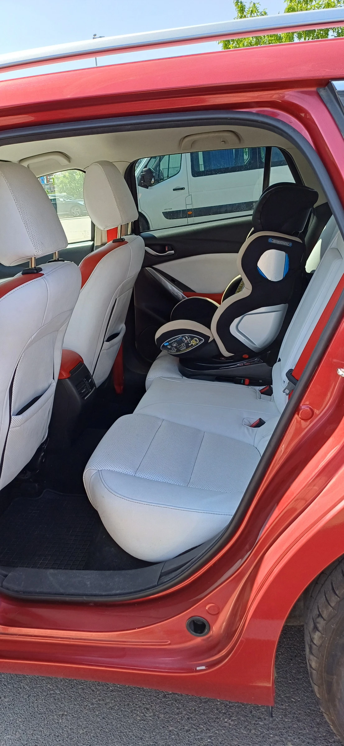 Mazda 6 2.2 | Mobile.bg � ����������� 14