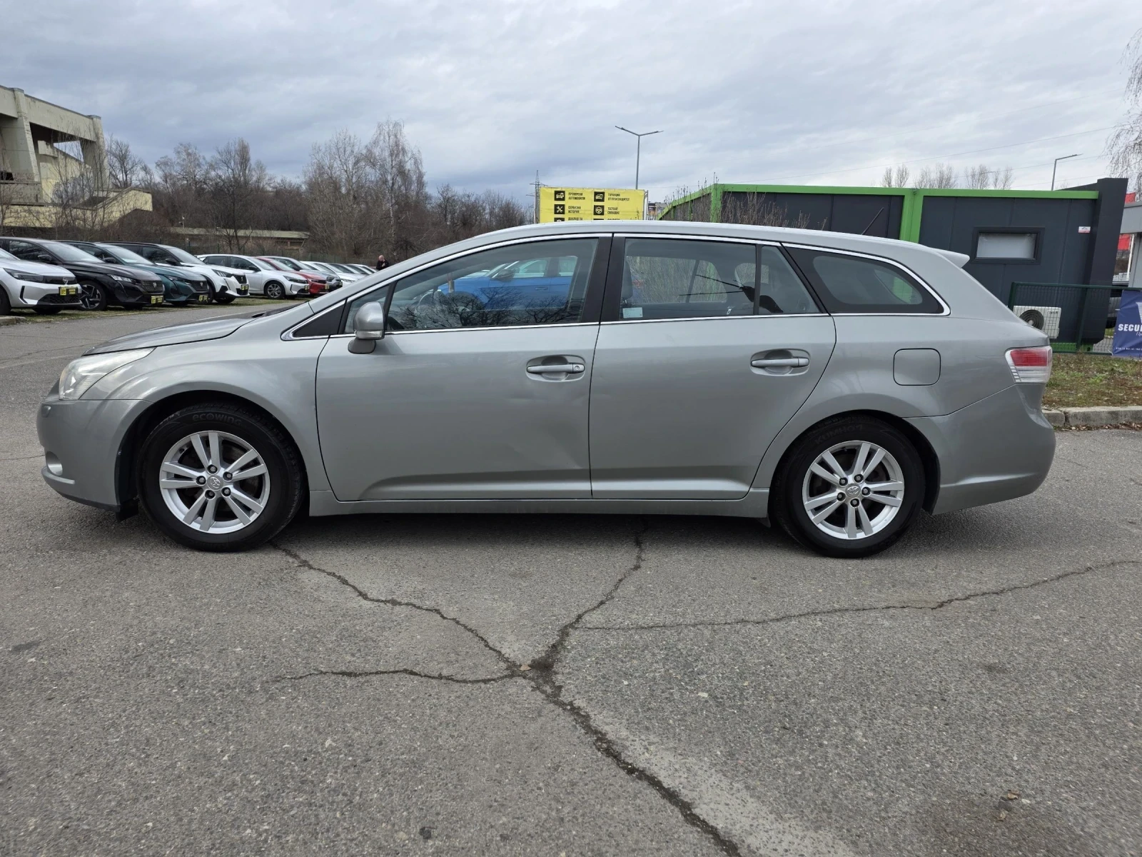 Toyota Avensis 1.8������/147��/�����������/������  | Mobile.bg � ����������� 7