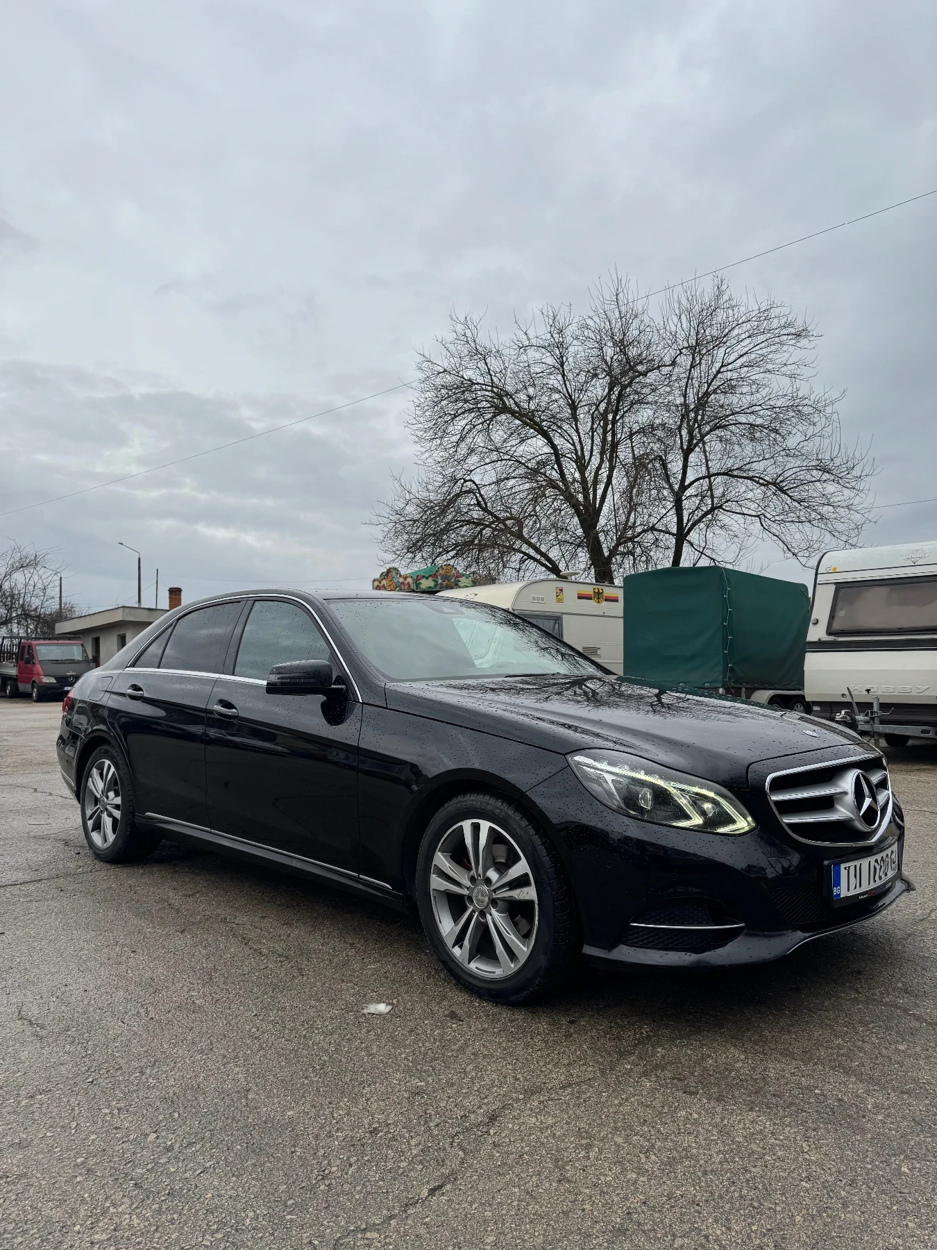 Mercedes-Benz E 200, снимка 5 - Автомобили и джипове - 53894485