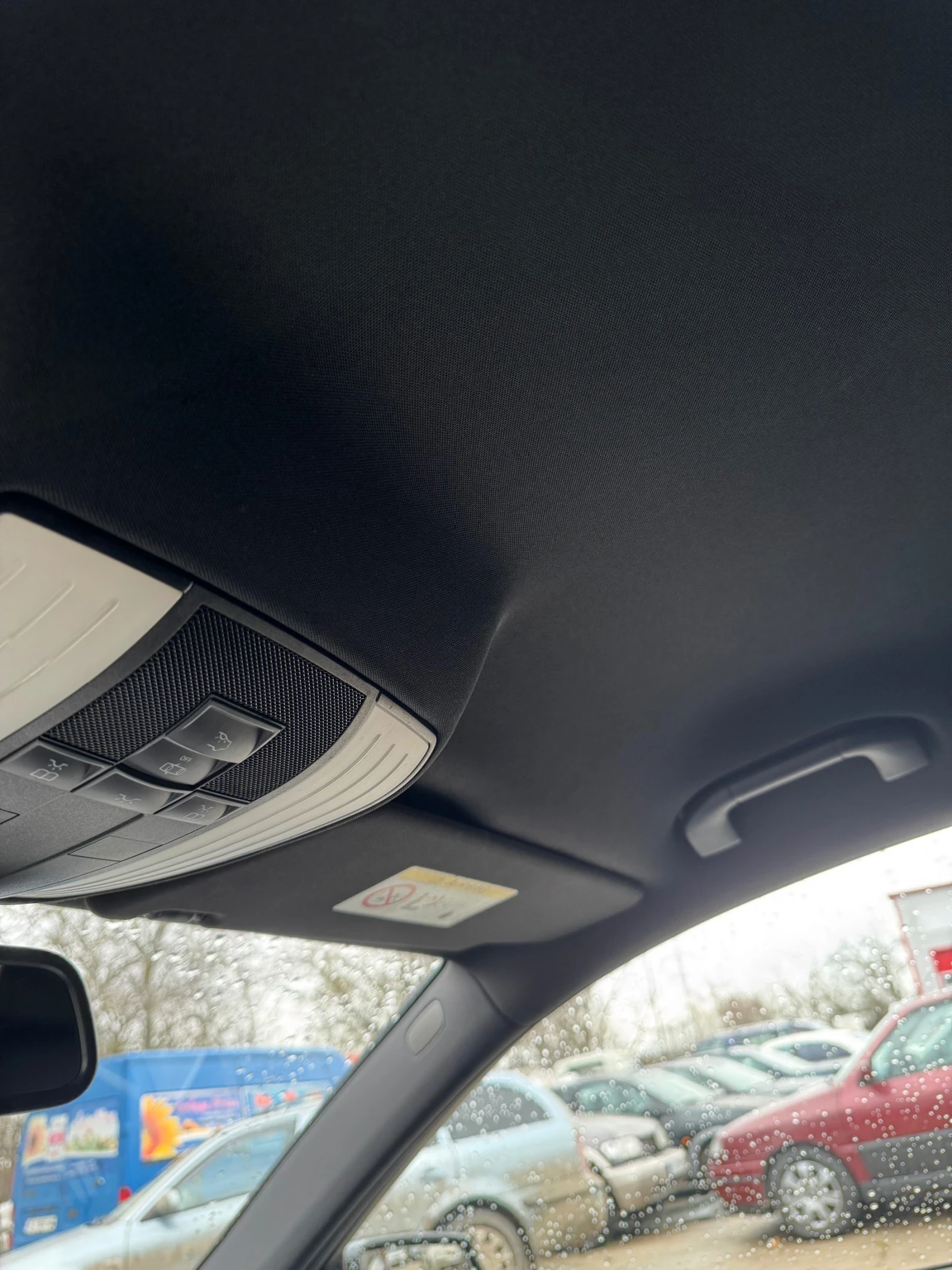 Mercedes-Benz E 200, снимка 13 - Автомобили и джипове - 53894485