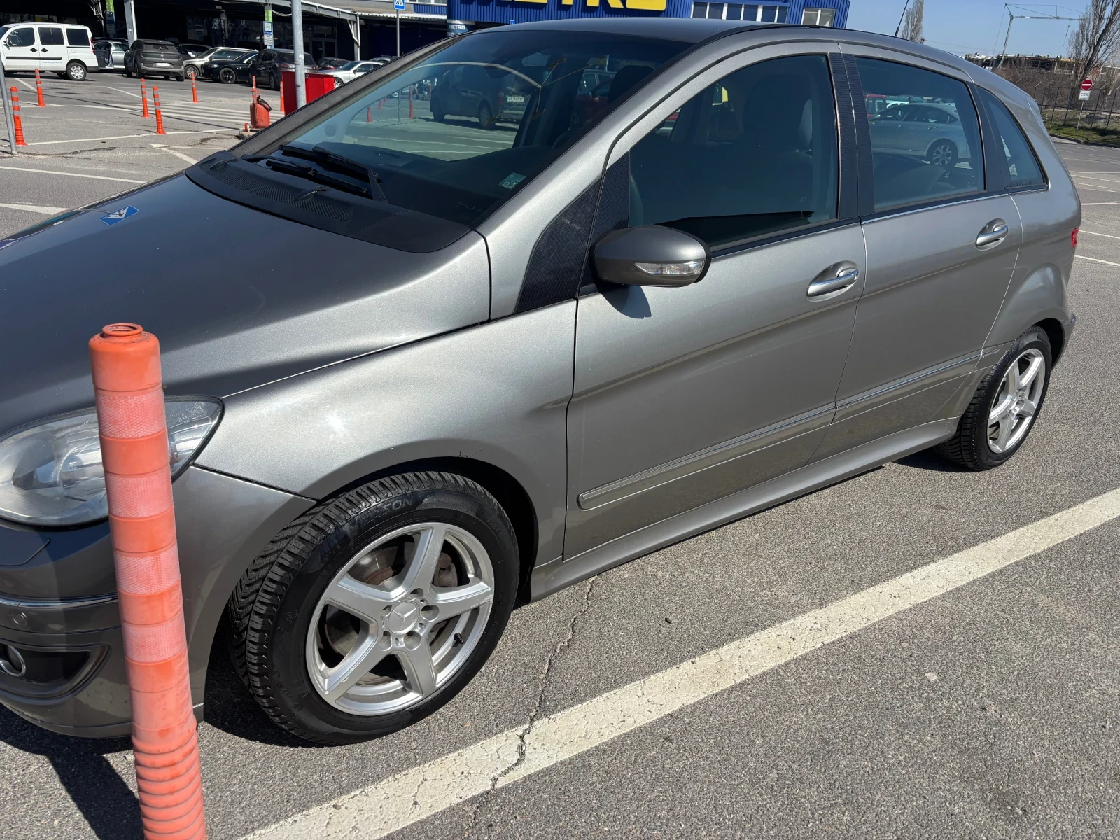 Mercedes-Benz B 200, снимка 2 - Автомобили и джипове - 54259218