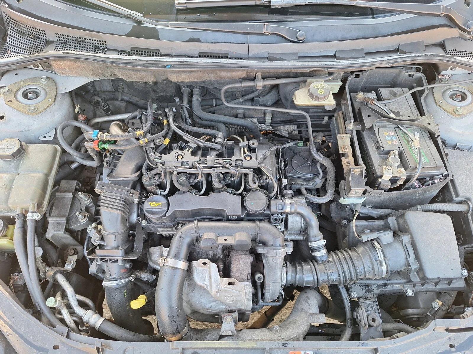 Mazda 3 1.6 HDI, снимка 6 - Автомобили и джипове - 54335411