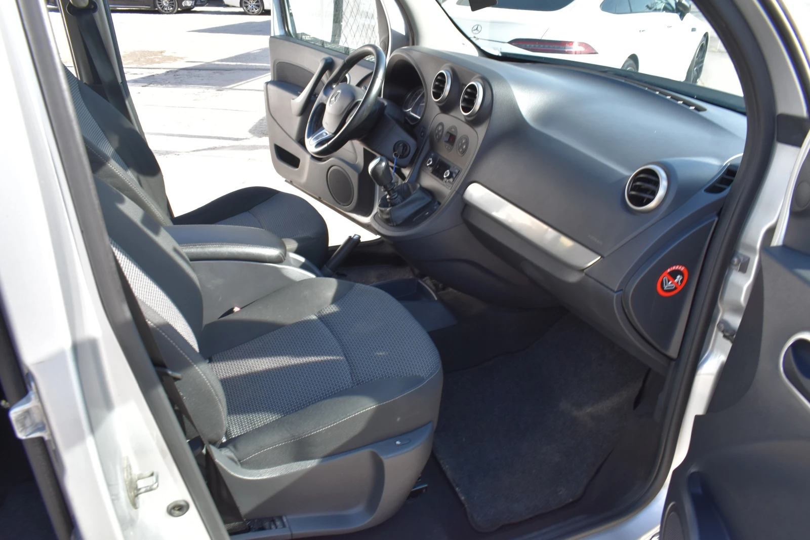 Mercedes-Benz Citan 1.5d* 6+ 1места, снимка 11 - Автомобили и джипове - 54853046