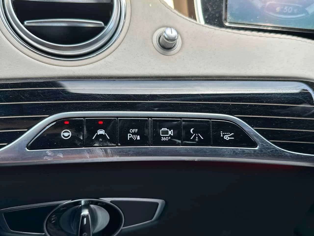 Mercedes-Benz S 63 * DESIGNO * BURMESTER * БЕЗ ИНЦИДЕНТИ * , снимка 13 - Автомобили и джипове - 54978277