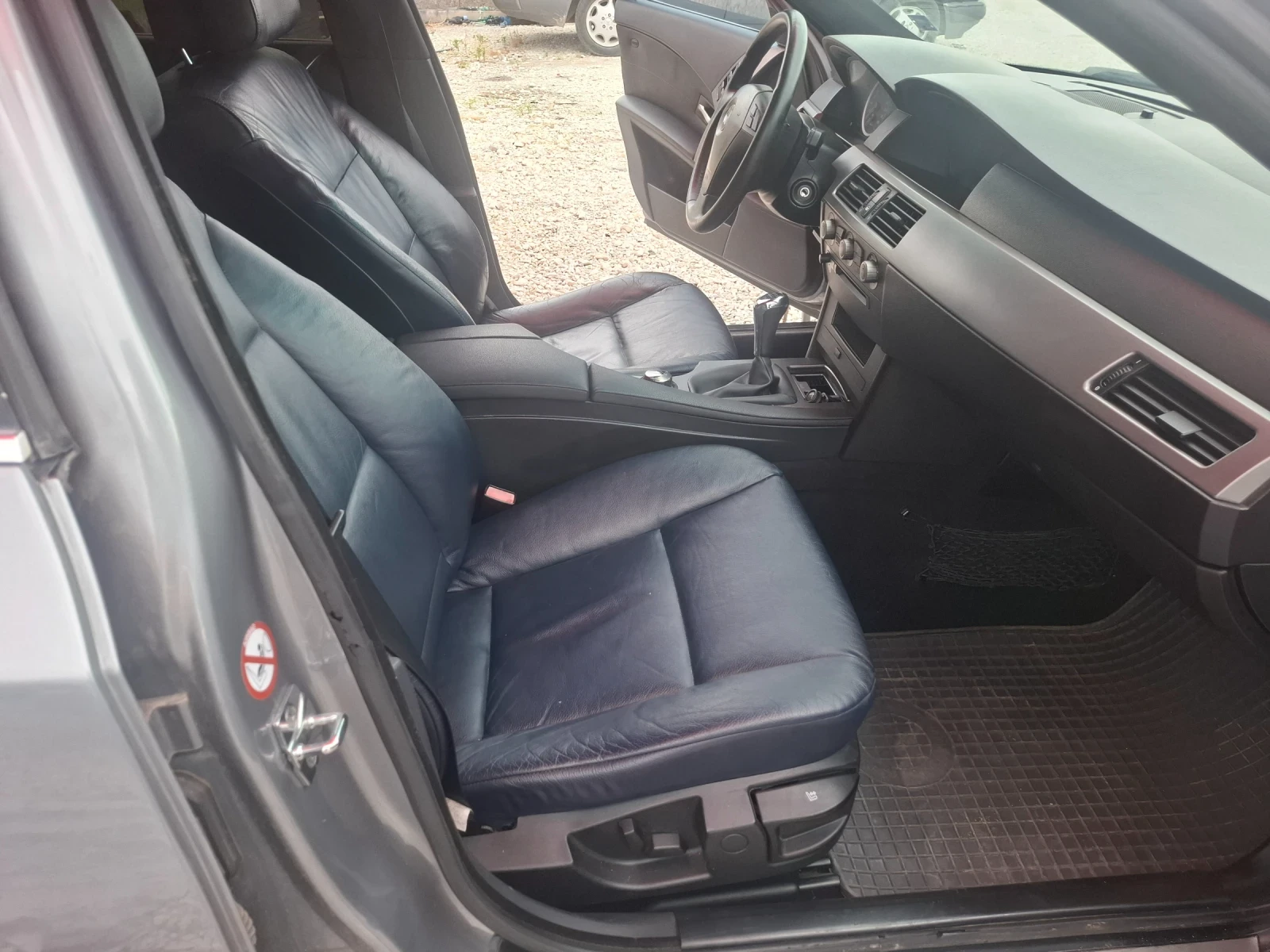 BMW 530 3.0 TDI, 218 k.c., снимка 13 - Автомобили и джипове - 55140628