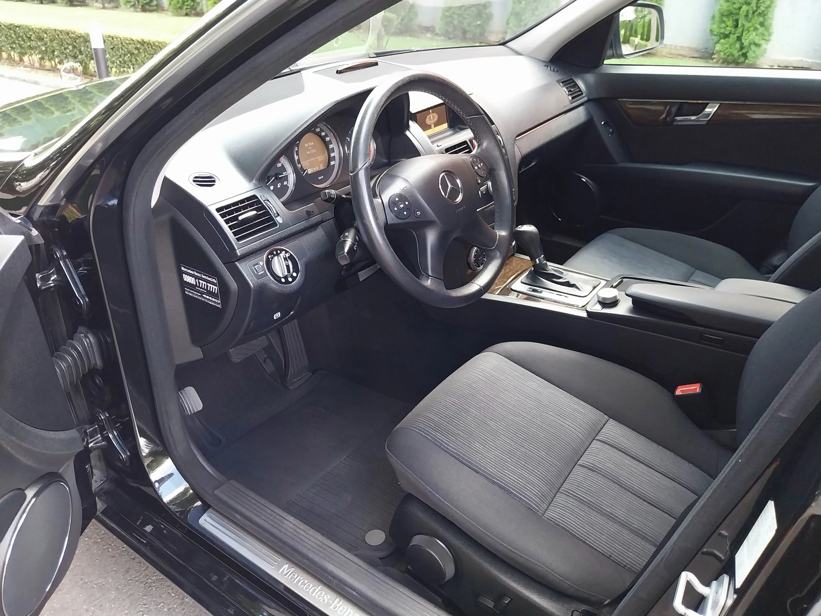 Mercedes-Benz C 220 C220/170кс/Панорама/Подгрев/Нави/-ОМ646/Топ, снимка 9 - Автомобили и джипове - 55268188