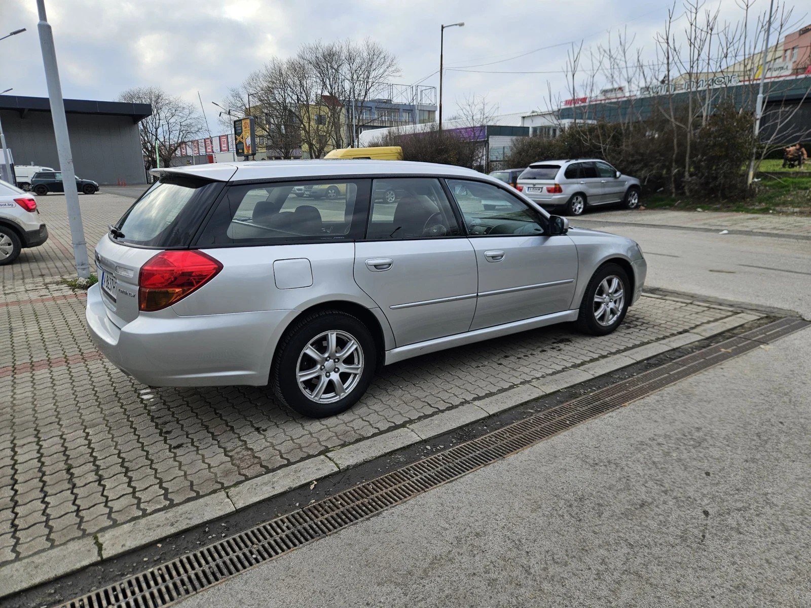 Subaru Legacy, снимка 5 - Автомобили и джипове - 55298158
