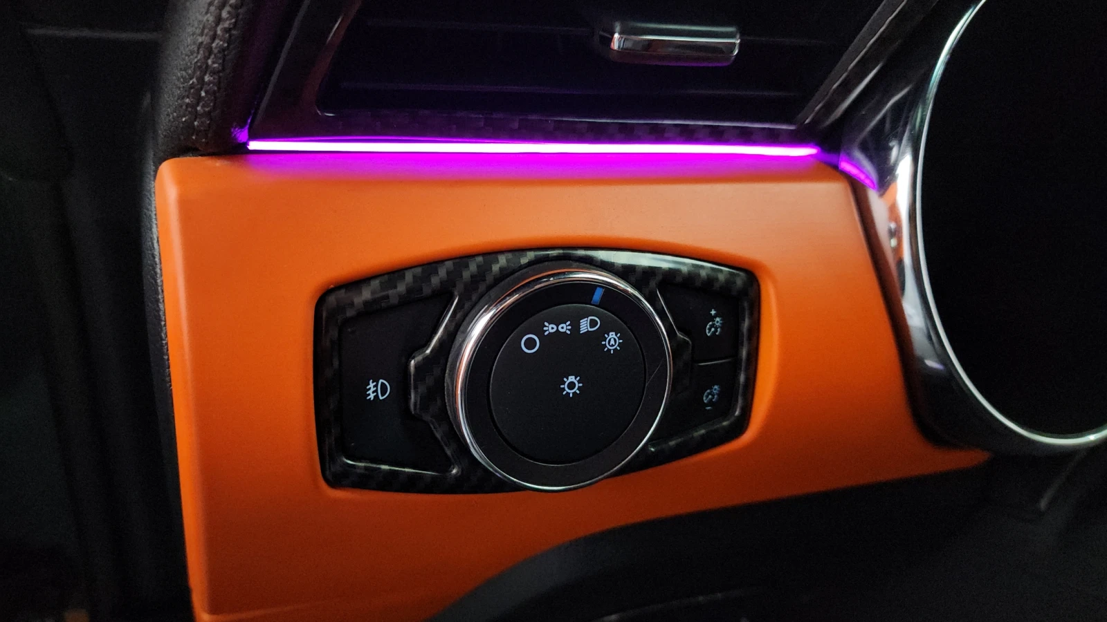 Ford Mustang GT* 5.0 V8* SHELBY KIT* LED* ОБДУХ* КРАЙНА ЦЕНА, снимка 12 - Автомобили и джипове - 55477818