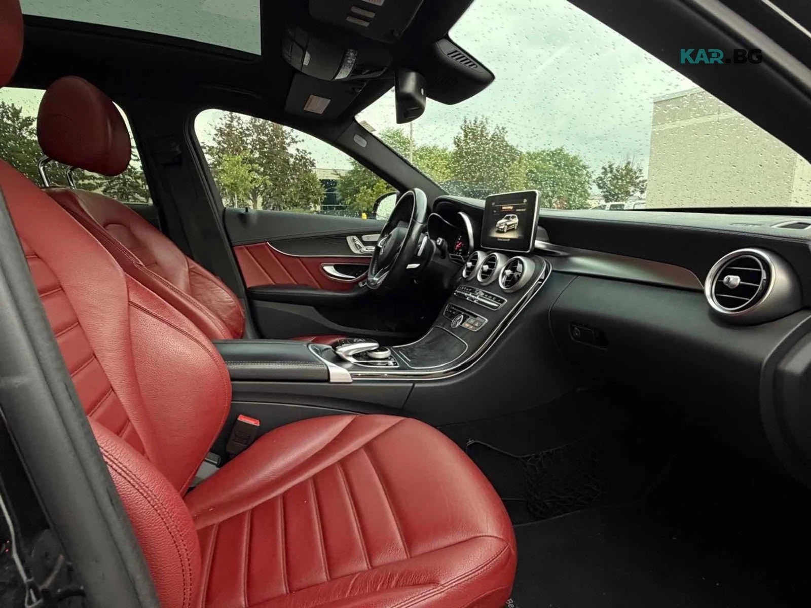 Mercedes-Benz C 300 Рядка конфигурация * АвтоКредит* (ЦЕНА ДО БГ)* , снимка 16 - Автомобили и джипове - 55886674