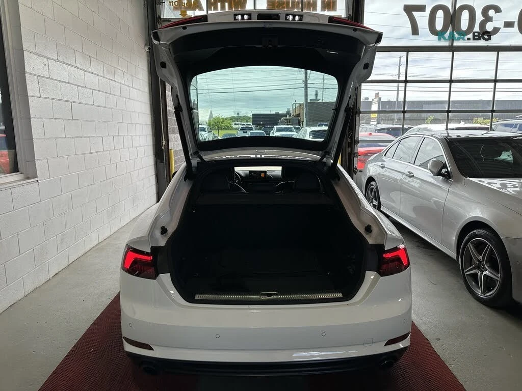Audi A5 Sportback * Technik * АвтоКредит * (ЦЕНА ДО БГ), снимка 16 - Автомобили и джипове - 55963356
