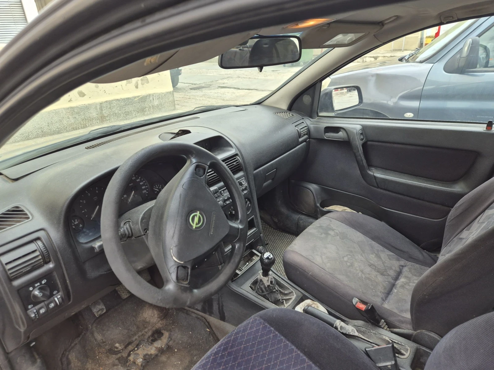 Opel Astra, снимка 8 - Автомобили и джипове - 56188800