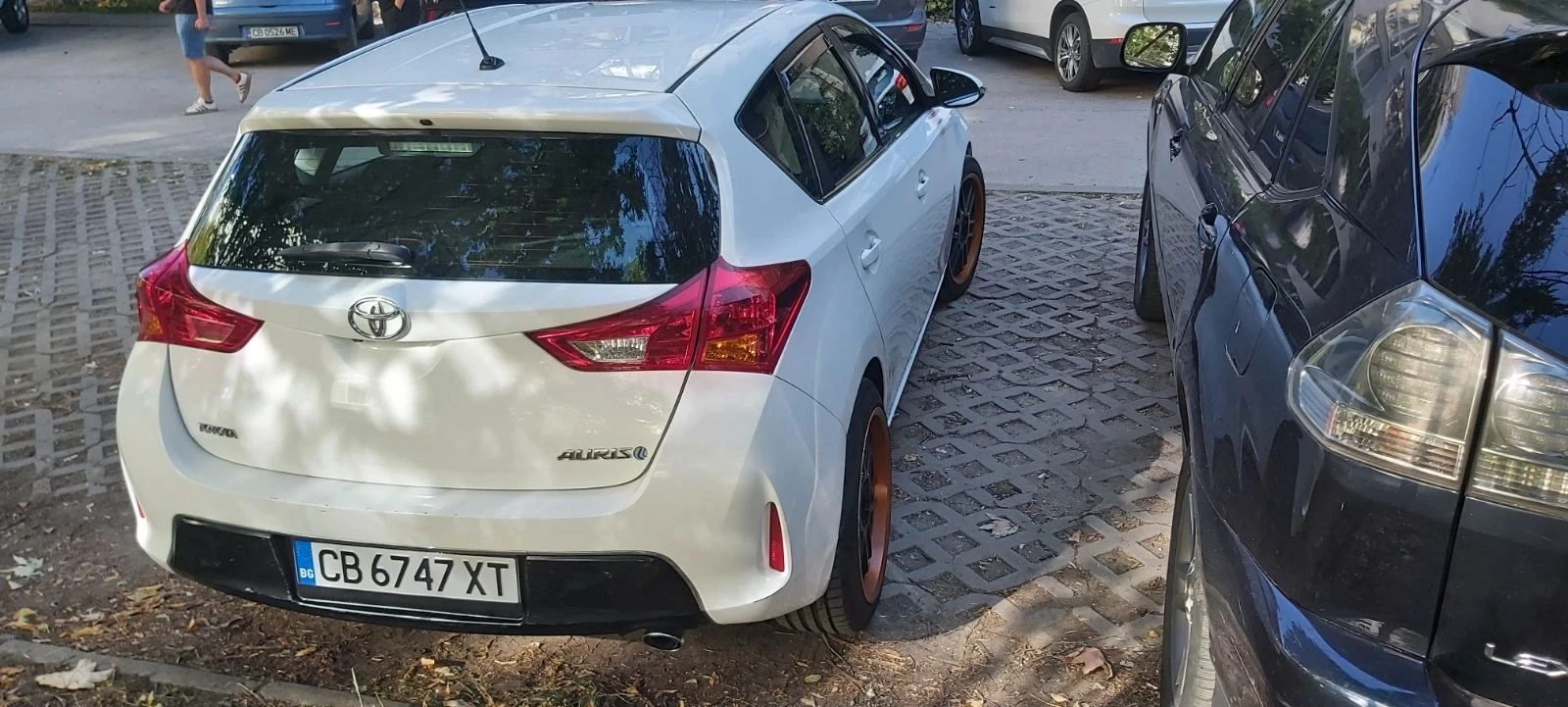 Toyota Auris 2.0 d4d, снимка 8 - Автомобили и джипове - 56299127