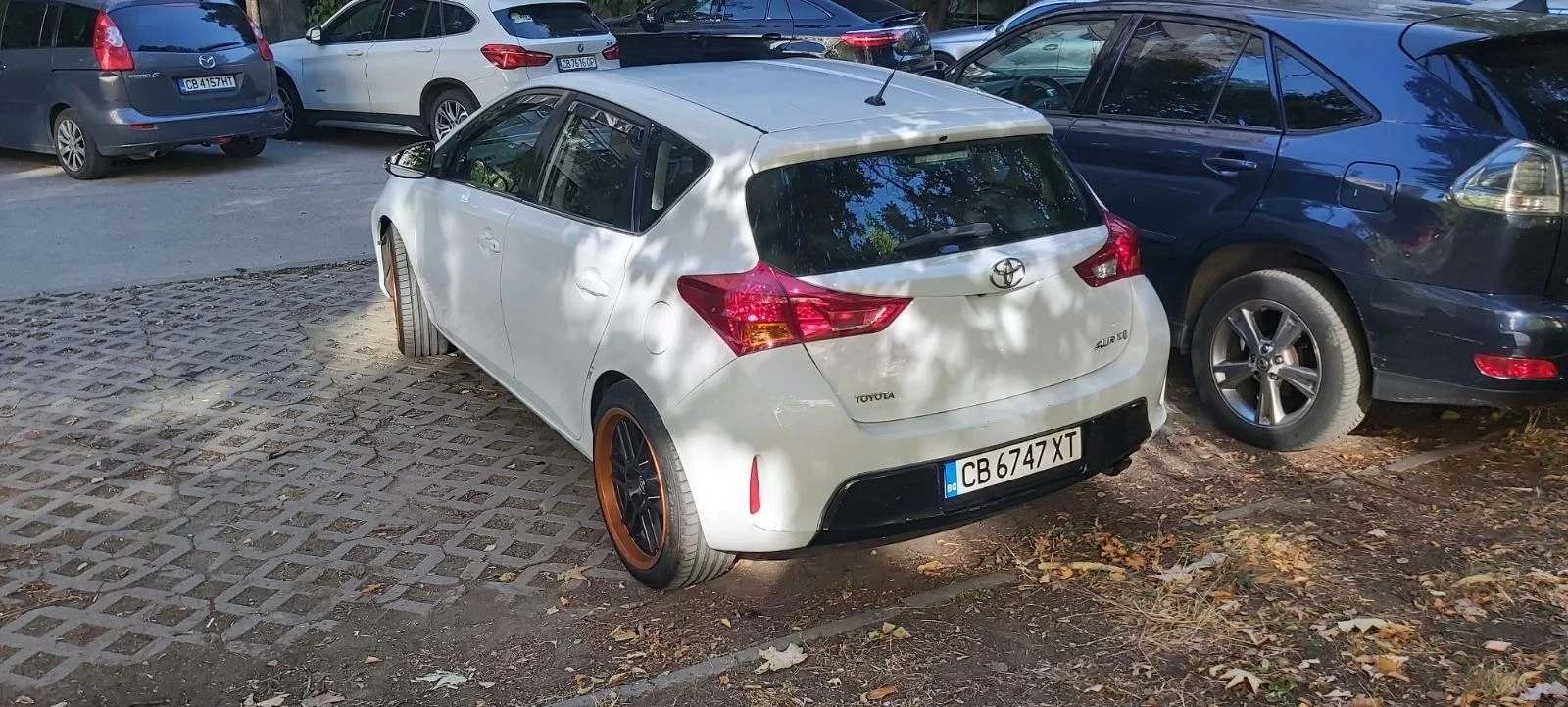 Toyota Auris 2.0 d4d, снимка 7 - Автомобили и джипове - 56299127