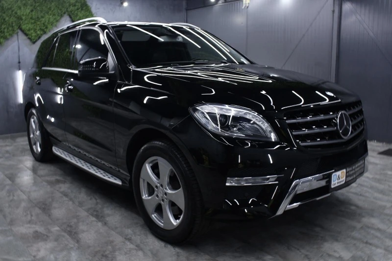 Mercedes-Benz ML 350 AMG 4matic, снимка 1 - Автомобили и джипове - 43310648