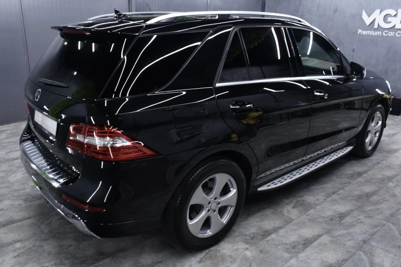 Mercedes-Benz ML 350 AMG 4matic, снимка 4 - Автомобили и джипове - 43310648