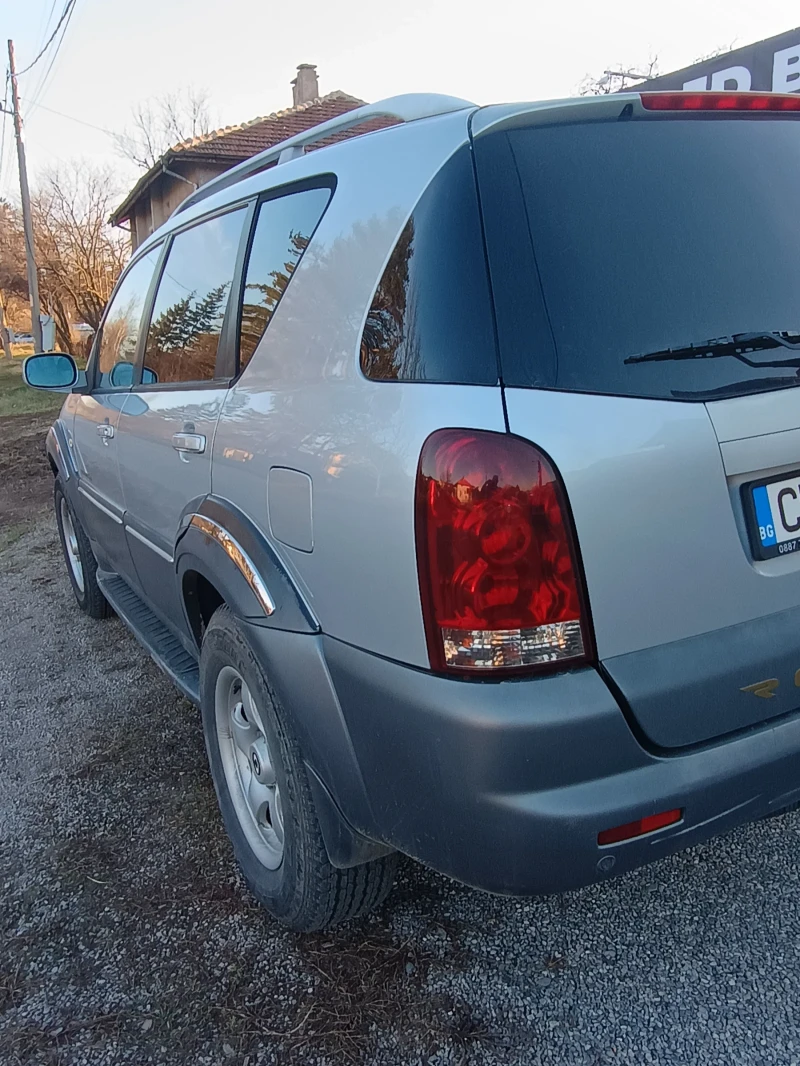 SsangYong Rexton 2.7, снимка 4 - Автомобили и джипове - 49393292