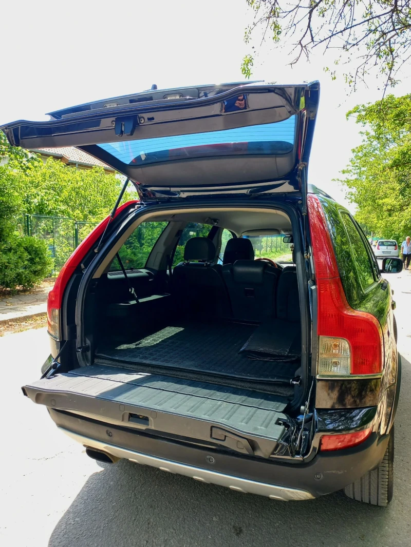 Volvo Xc90 2.4 D5 AWD 6+ 1 , снимка 8 - Автомобили и джипове - 51781754