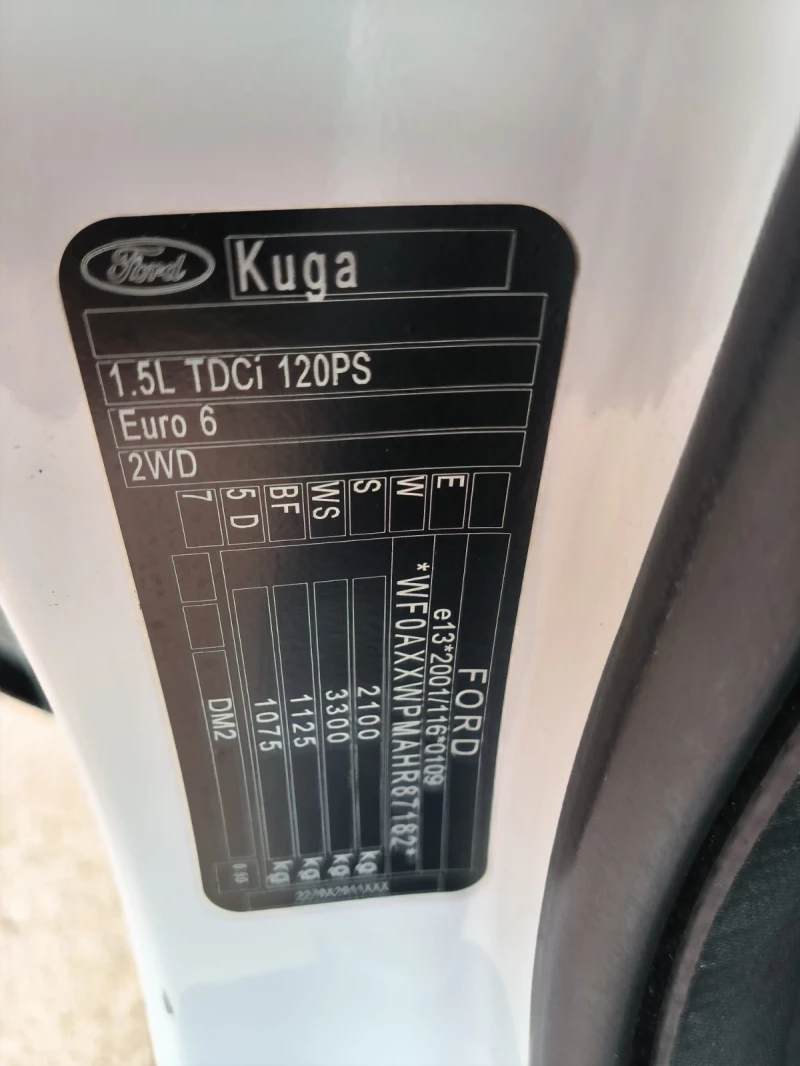 Ford Kuga 1.5d-Navi-Keyless-Kamera-Automat-Euro-6B, снимка 10 - Автомобили и джипове - 51743030