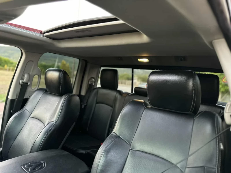 Dodge RAM 1500 5.7 HEMI, снимка 12 - Автомобили и джипове - 52605446