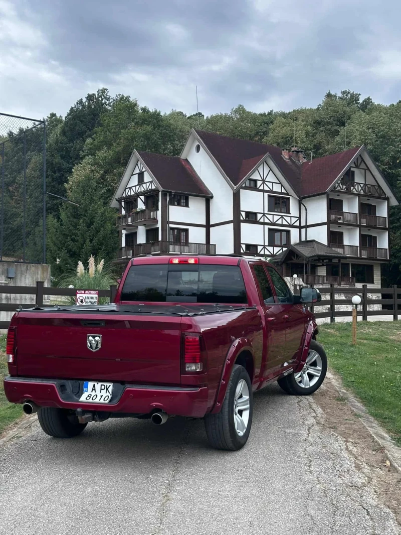 Dodge RAM 1500 5.7 HEMI, снимка 3 - Автомобили и джипове - 52605446