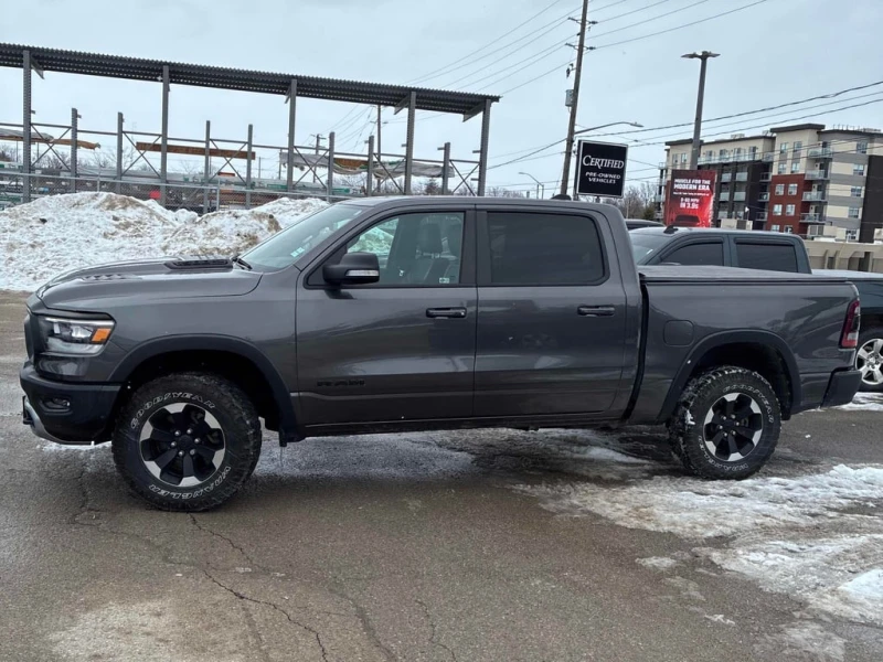 Dodge RAM 1500 | Rebel | CARFAX| 12-inch DISPLAY| АВТОФИНАНСИРАНЕ, снимка 2 - Автомобили и джипове - 53453772