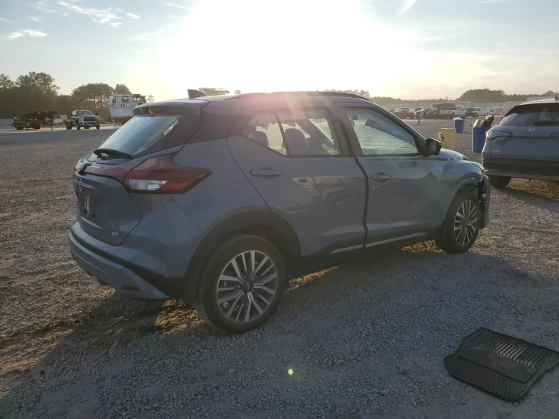 Nissan Juke 1.6l Kicks Sr, снимка 3 - Автомобили и джипове - 53456253