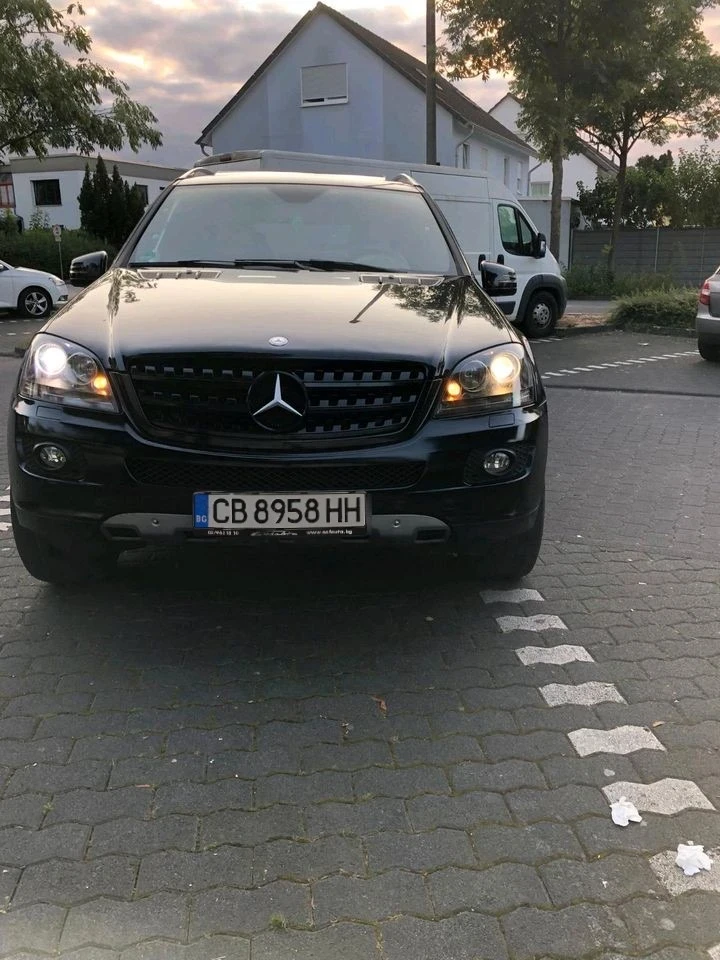 Mercedes-Benz ML 320 CDI Уникат, снимка 3 - Автомобили и джипове - 47041627