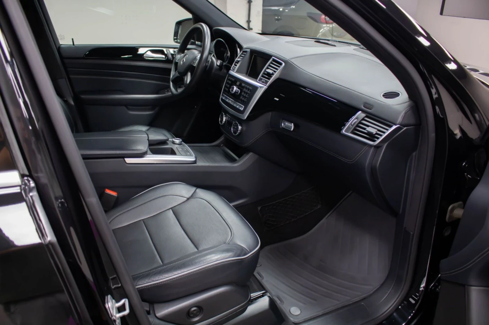 Mercedes-Benz ML 550 AMG 4matic | Mobile.bg   11