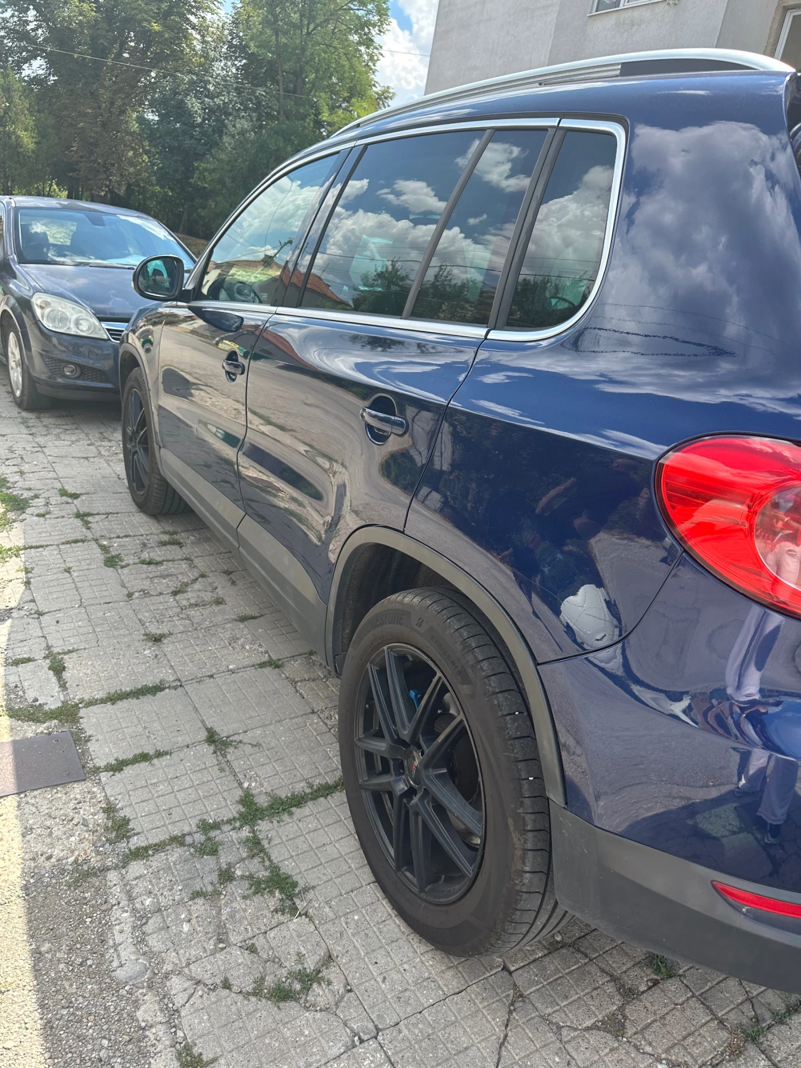 VW Tiguan 2.0 - изображение 10