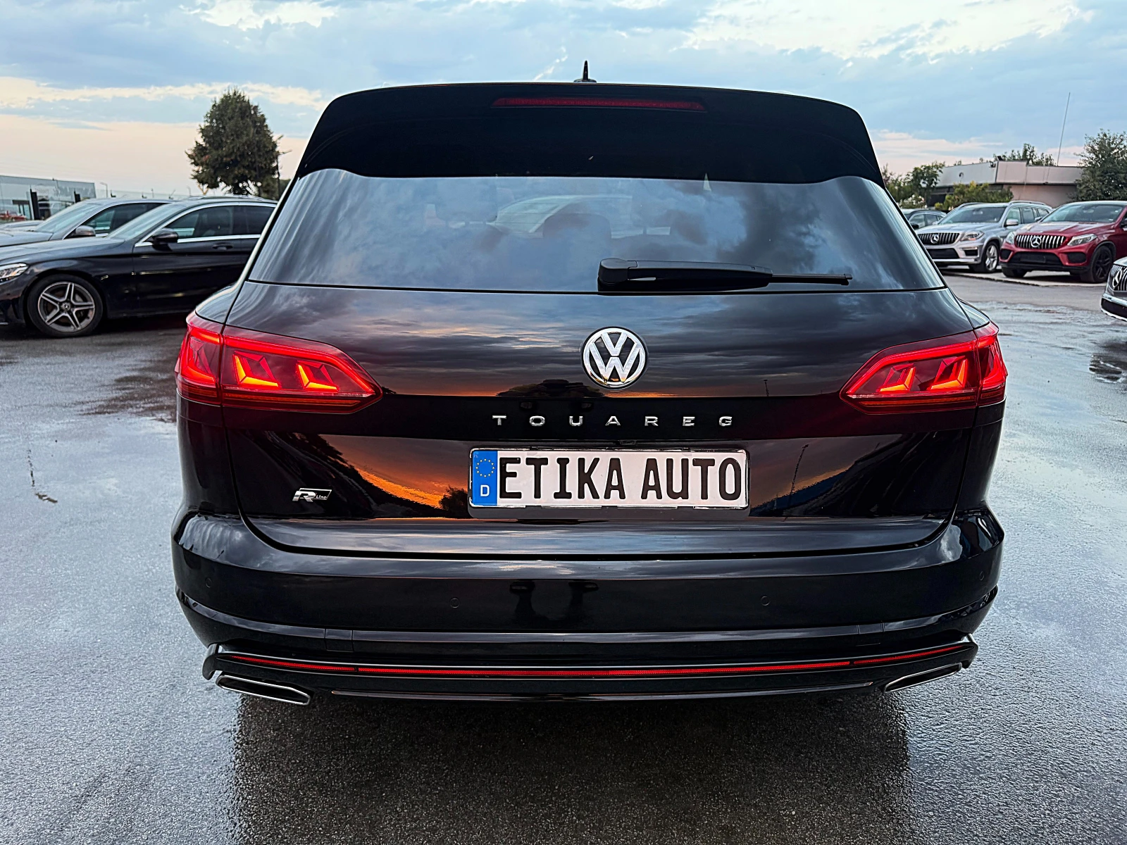 VW Touareg 4.0d-Rline-Led-Bixenon-360Kameri-Обдухване-Подгряв - изображение 6