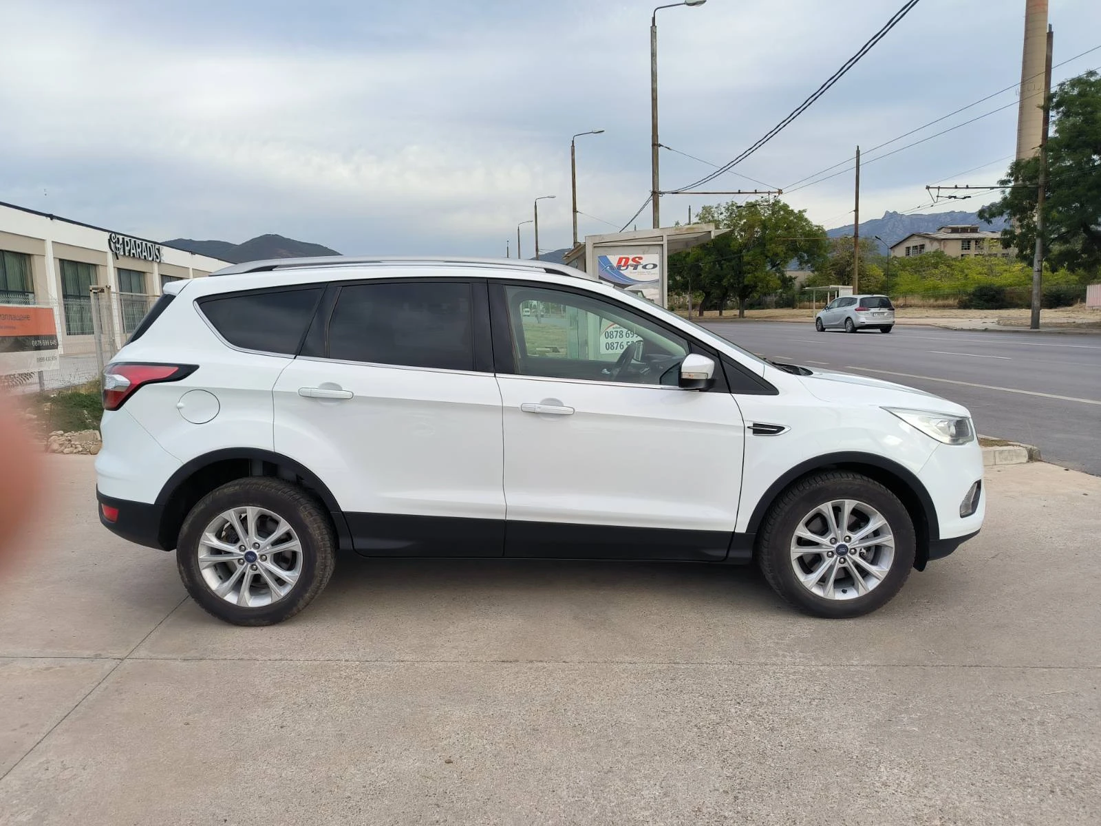 Ford Kuga 1.5d-Navi-Keyless-Kamera-Automat-Euro-6B - изображение 4