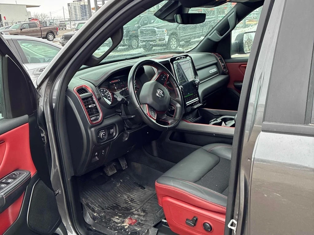 Dodge RAM 1500 | Rebel | CARFAX| 12-inch DISPLAY| АВТОФИНАНСИРАНЕ - изображение 7