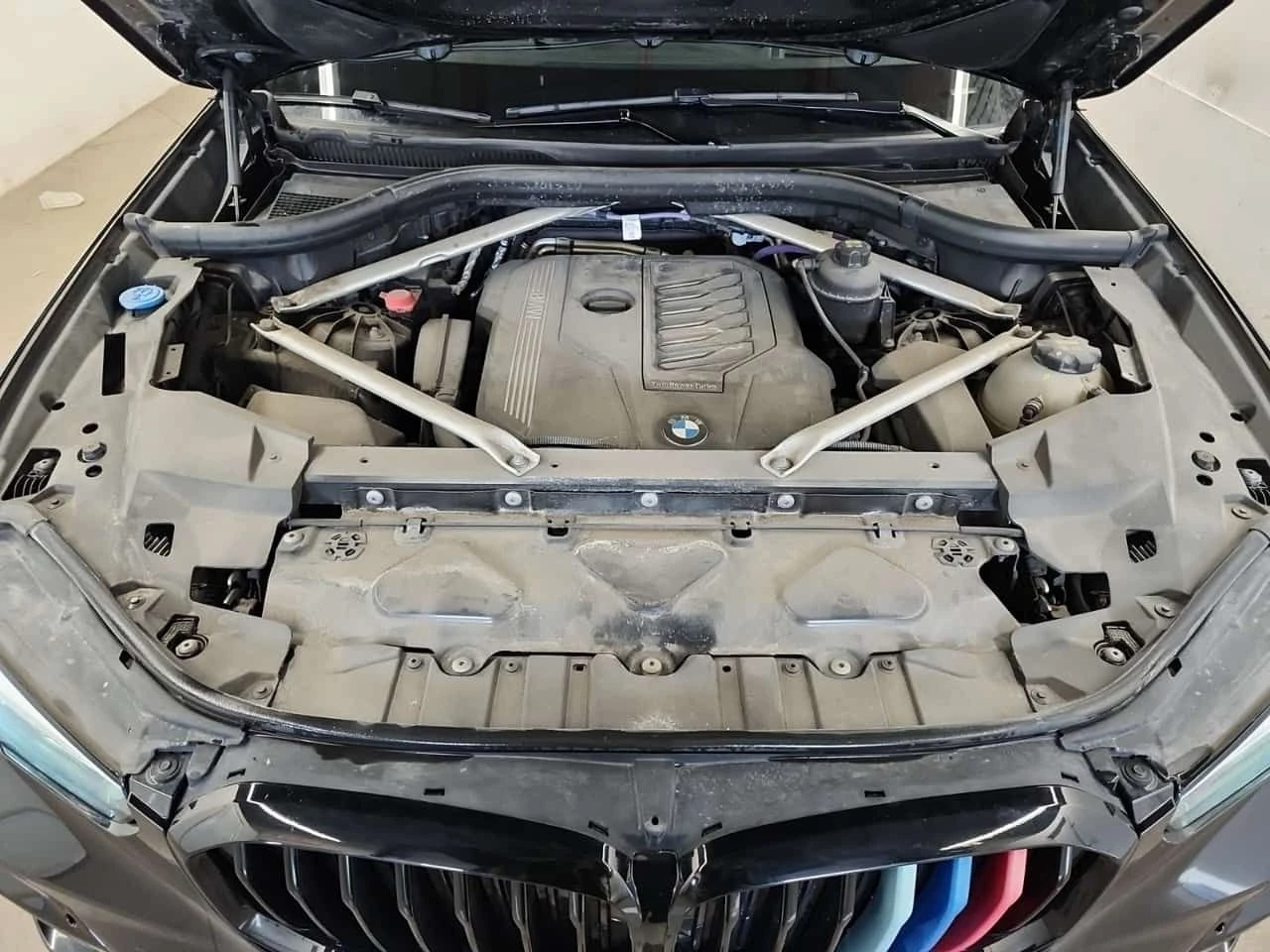 BMW X5   XDRIVE40I | SWAROVSKI | CARFAX, снимка 17 - Автомобили и джипове - 53707029