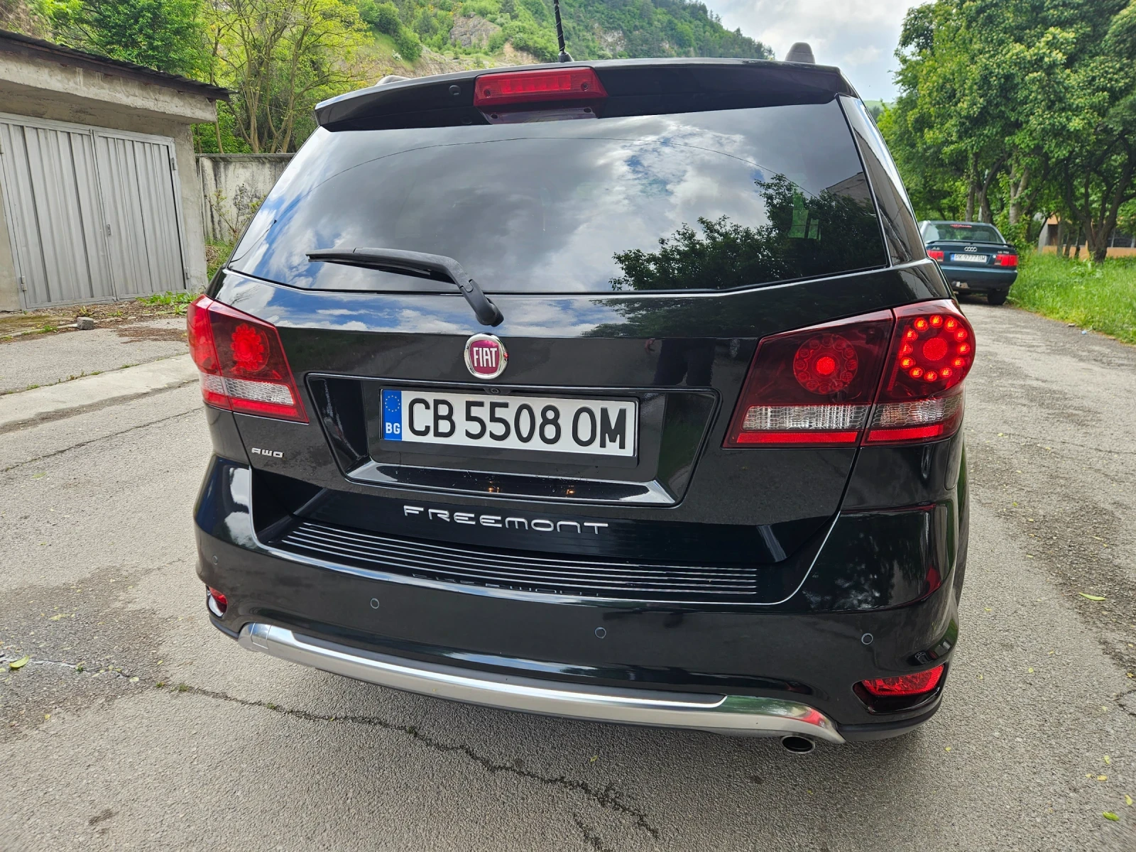 Fiat Freemont 2.0дизел-170кс - 2015год-4х4-ALPINE SOUND-FACE!!, снимка 8 - Автомобили и джипове - 54654331
