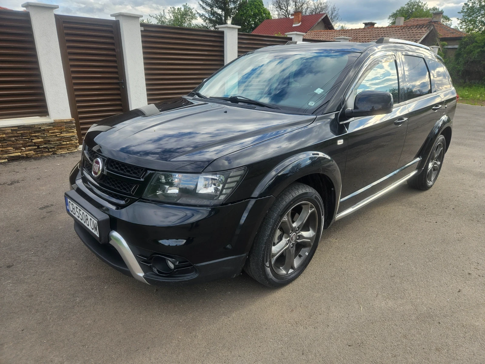 Fiat Freemont 2.0дизел-170кс - 2015год-4х4-ALPINE SOUND-FACE!!, снимка 17 - Автомобили и джипове - 54654331