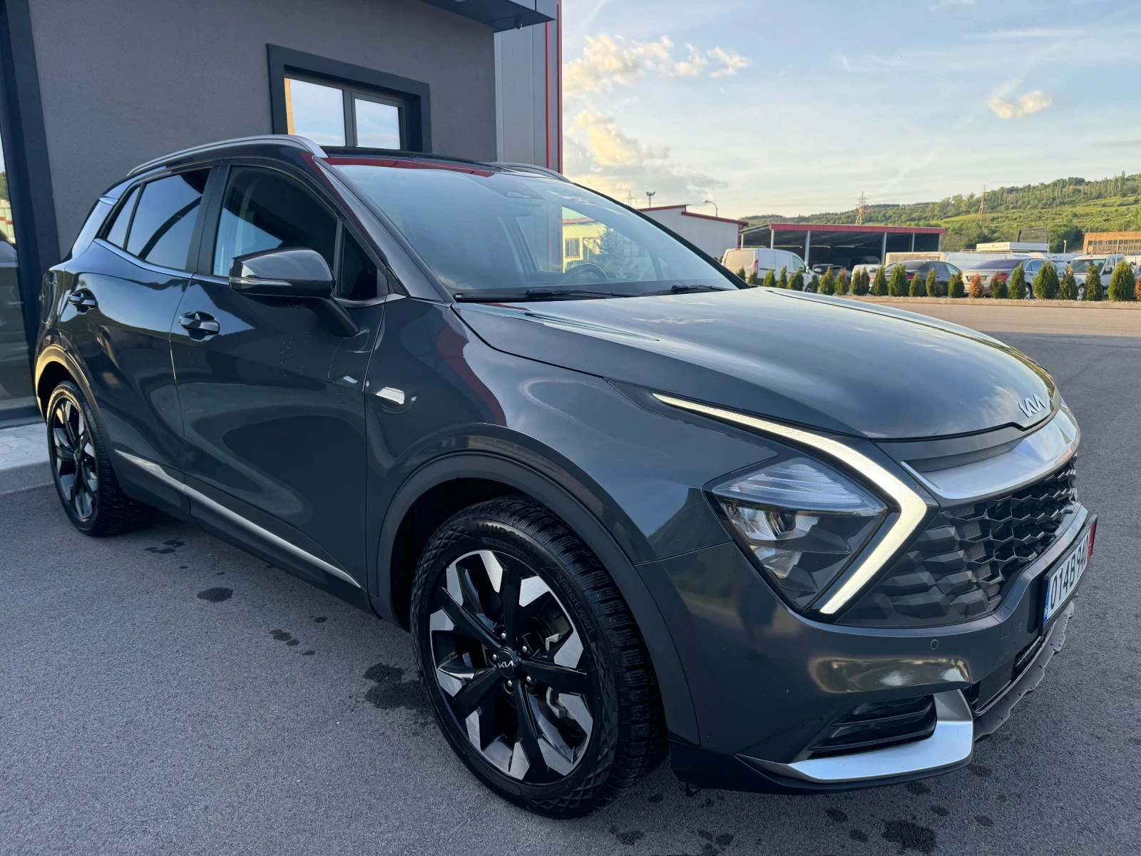 Kia Sportage 1.6-4WD PLUG IN ACTIVE 265ps НОВА!, снимка 3 - Автомобили и джипове - 54671399