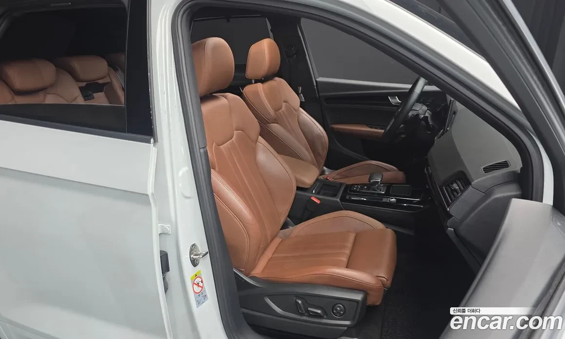 Audi Q5 45TFSI QUATTRO| HUD| 360| MATRIX, снимка 12 - Автомобили и джипове - 54869702