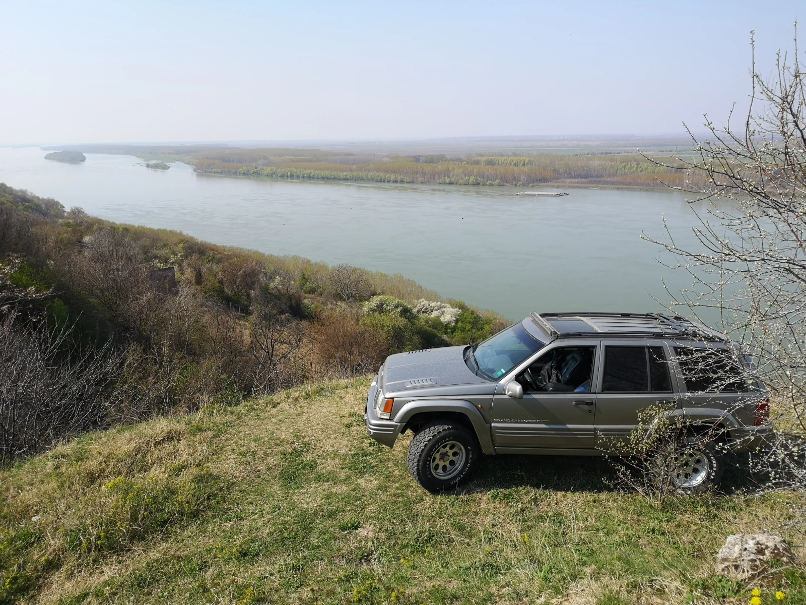 Jeep Grand cherokee 5.9, снимка 12 - Автомобили и джипове - 55367303