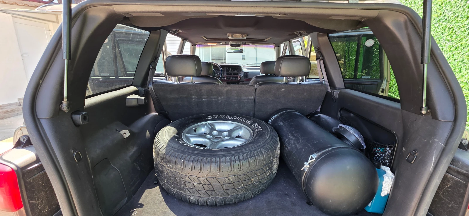 Jeep Grand cherokee 5.9, снимка 8 - Автомобили и джипове - 55367303