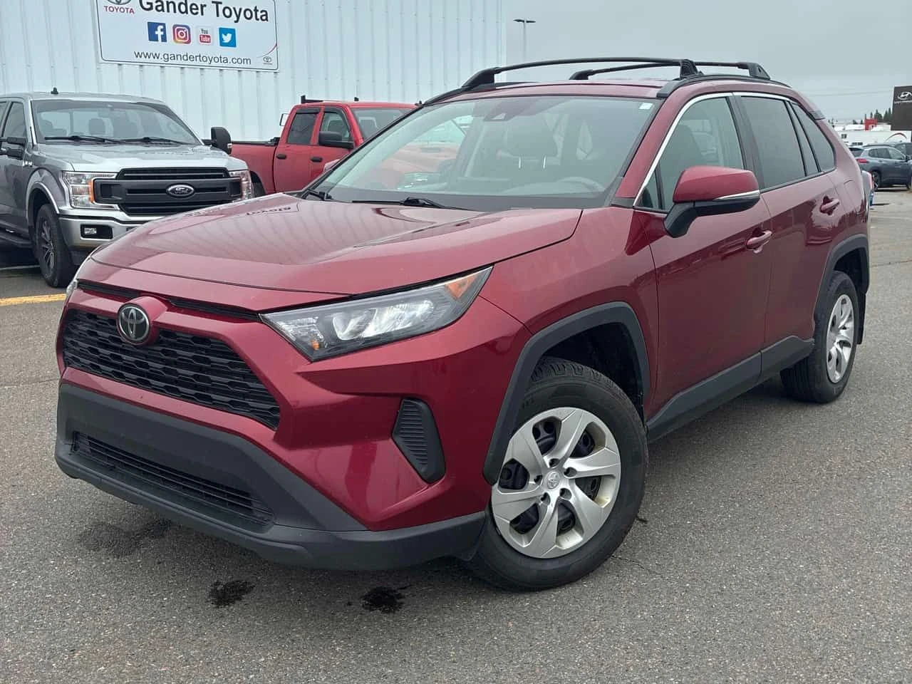 Toyota Rav4 * LE * АВТОКРЕДИТ БЕЗ ПЪРВОНАЧАЛНА ВНОСКА* 