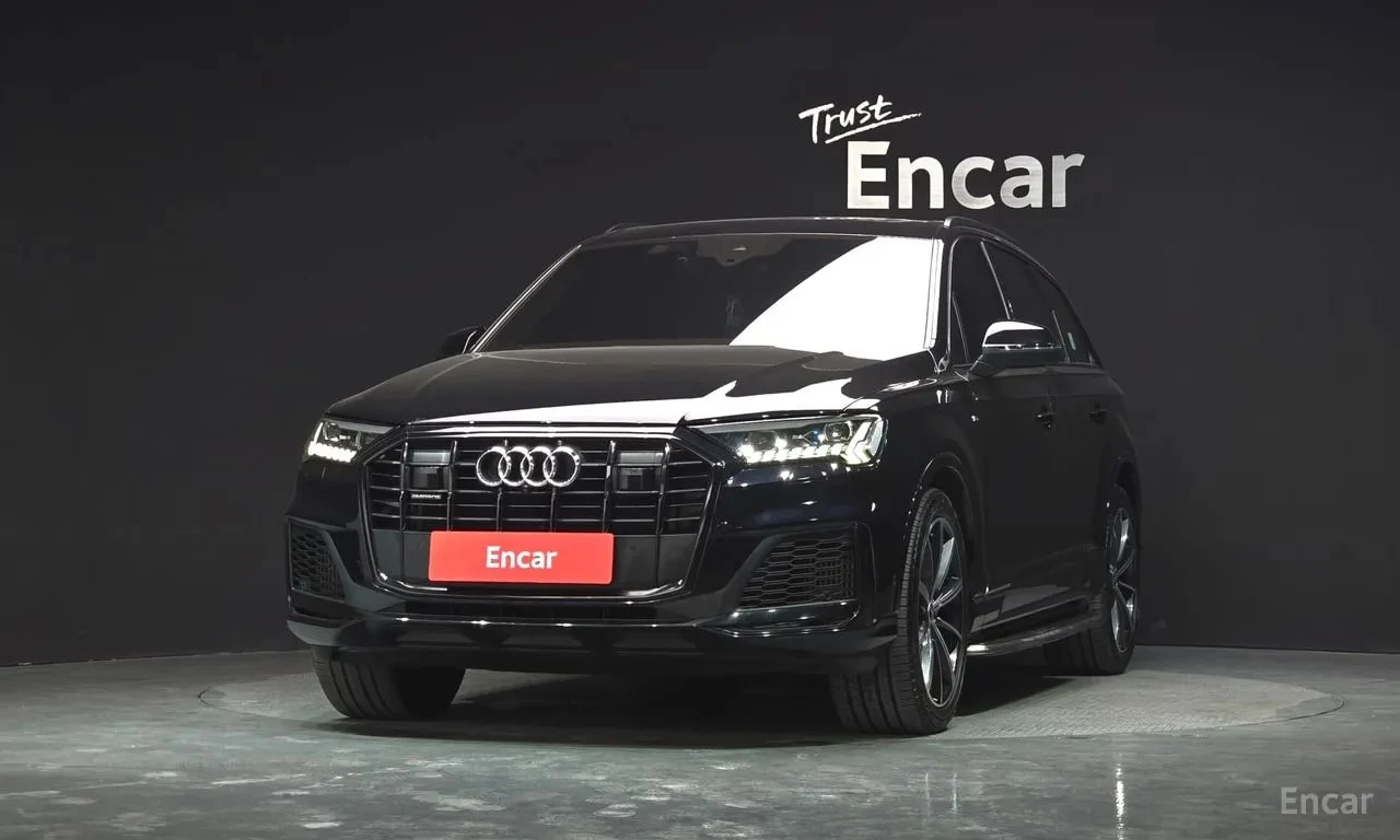 Audi Q7 / 55 TFSI Premium / ДИСТРОНИК / ОБДУХВАНЕ / ХЕД-ЪП, снимка 3 - Автомобили и джипове - 56099412
