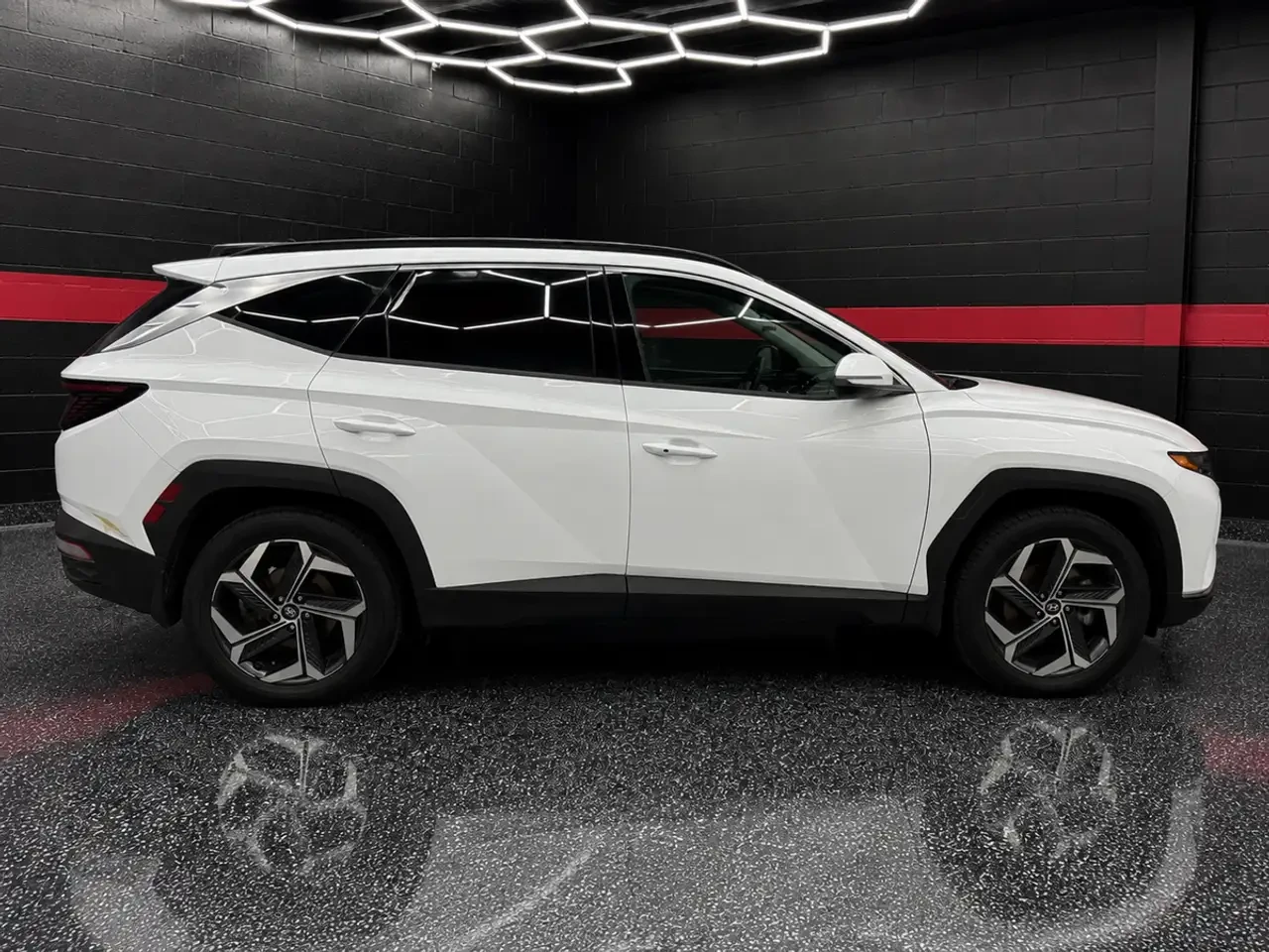 Hyundai Tucson Calligraphy, снимка 4 - Автомобили и джипове - 56153184