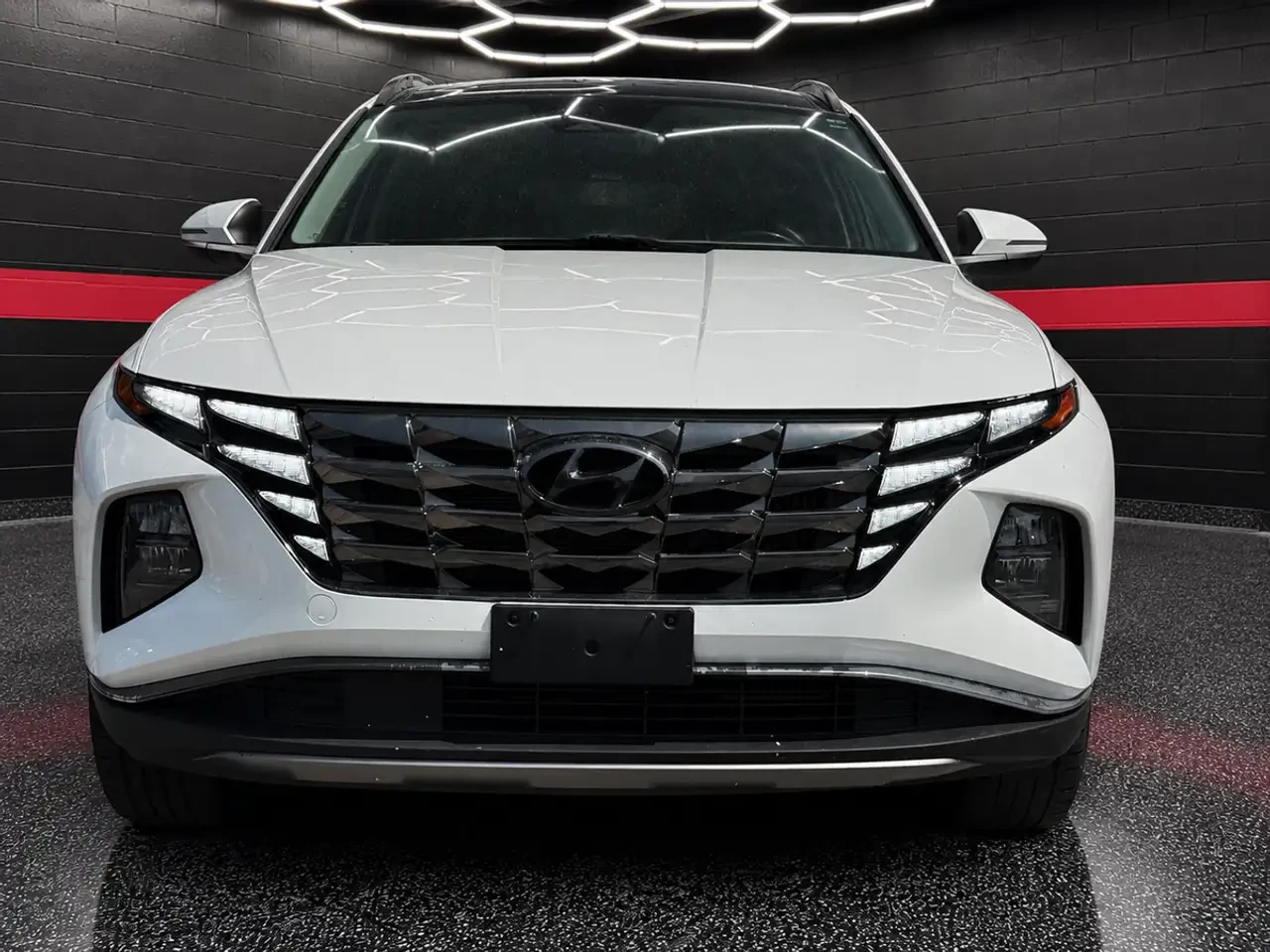 Hyundai Tucson Calligraphy, снимка 2 - Автомобили и джипове - 56153184