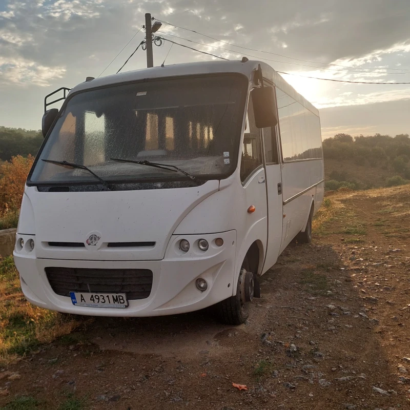 Iveco 35c18, снимка 1 - Бусове и автобуси - 47379640