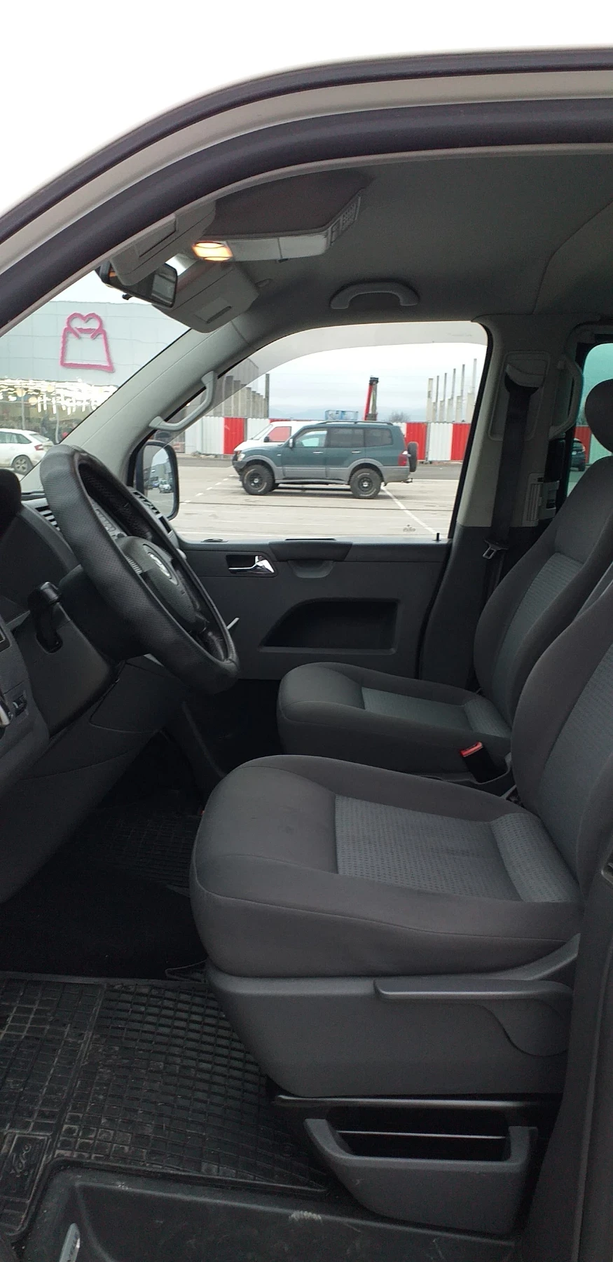 VW Caravelle T5 Carravele 