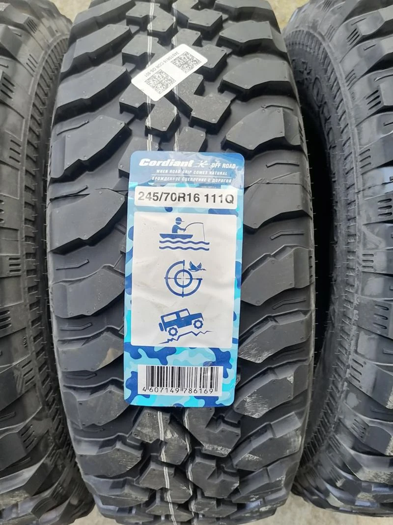 Гуми Летни 245/70R16, снимка 4 - Гуми и джанти - 33284260